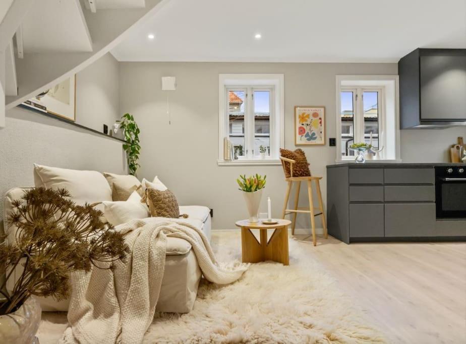 Stay L The Town House Bergen Esterno foto