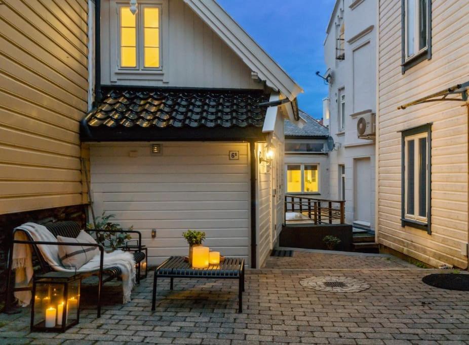 Stay L The Town House Bergen Esterno foto
